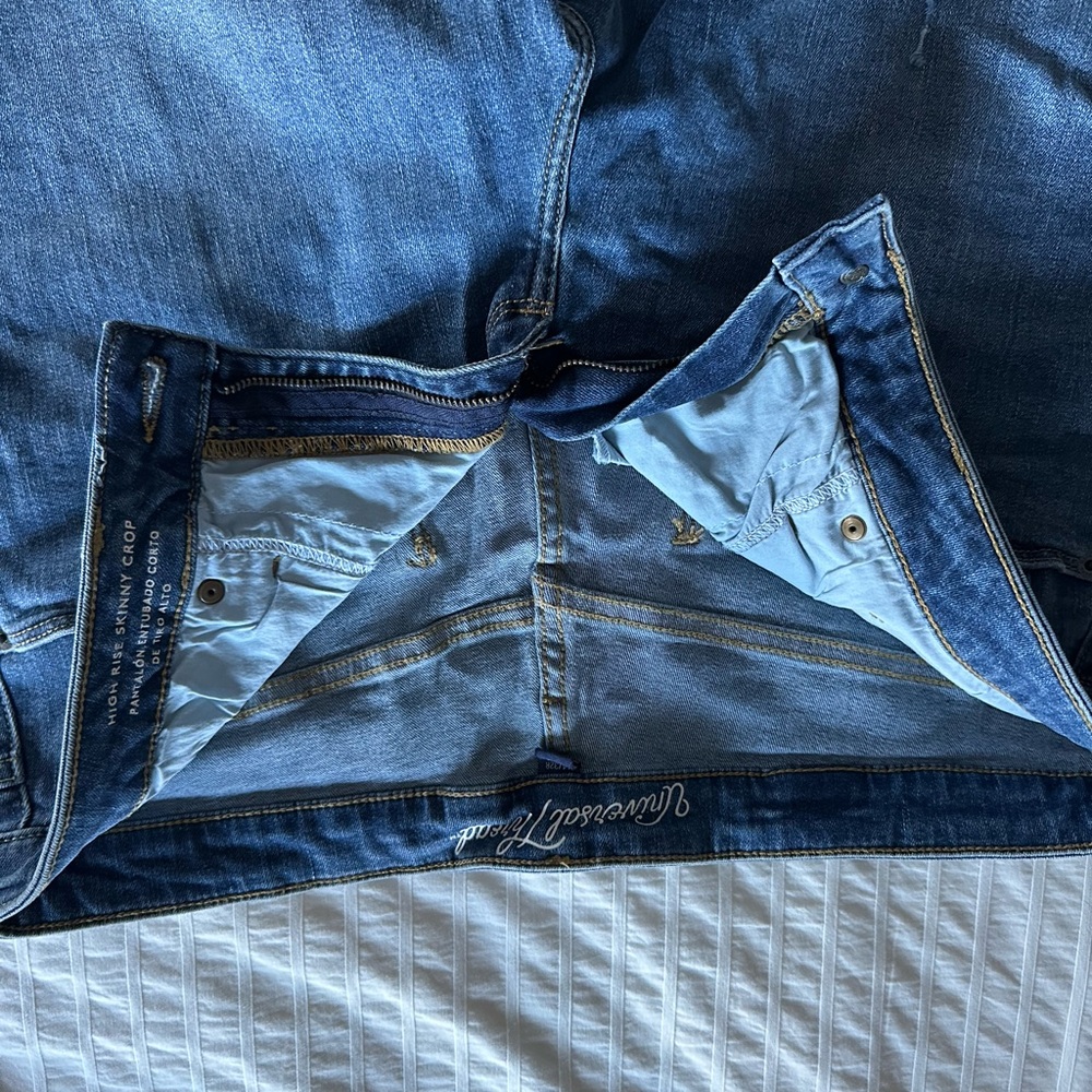 Universal Thread Jeans - Picture 3 of 3